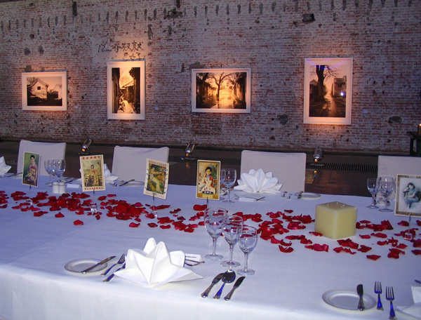 China Art space table
